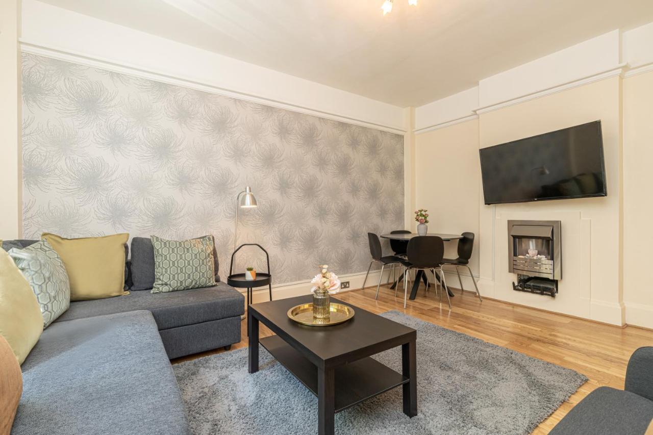 Charming 2 Bedroom Flat In Kensington High Street ロンドン エクステリア 写真